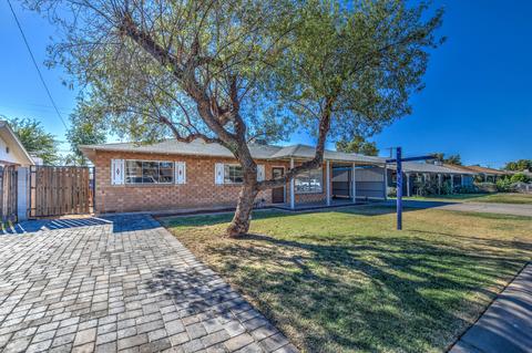 4033 W Cavalier Dr, Phoenix, AZ 85019 photo 4