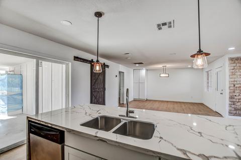 4033 W Cavalier Dr, Phoenix, AZ 85019 photo 12