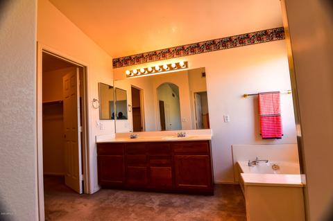 1538 E Douglas Ave, Gilbert, AZ 85234 photo 17