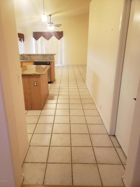 889 W Windhaven Ave, Gilbert, AZ 85233 photo 3