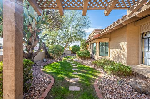 4302 E Betty Elyse Ln, Phoenix, AZ 85032 photo 6