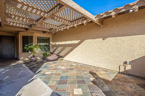 4302 E Betty Elyse Ln, Phoenix, AZ 85032 photo 5