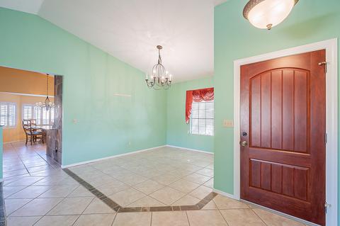 4302 E Betty Elyse Ln, Phoenix, AZ 85032 photo 9