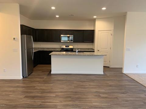 5902 E Helios Dr, Florence, AZ 85132 photo 2
