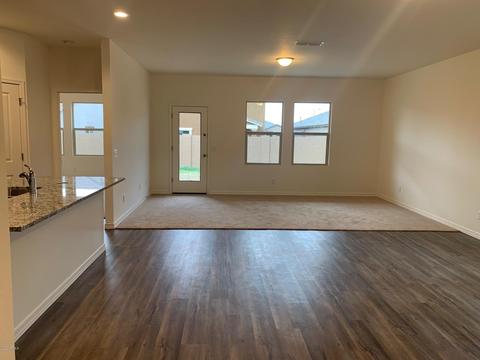 5902 E Helios Dr, Florence, AZ 85132 photo 5