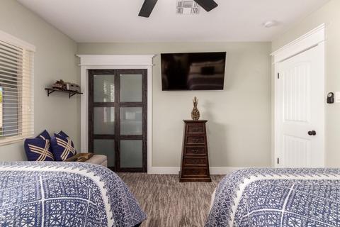 4728 Edgemont Ave, Phoenix, AZ 85008 photo 17
