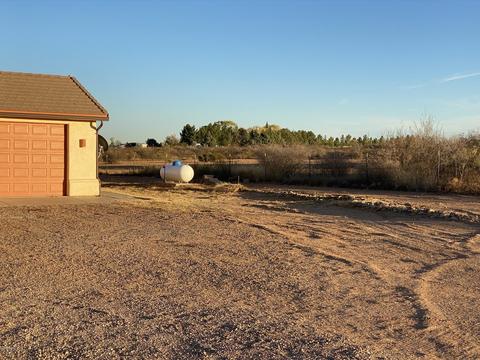 10181 S Fox Hollow Rd, Hereford, AZ 85615 photo 2
