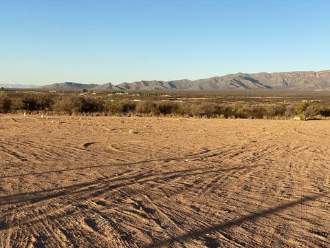10181 S Fox Hollow Rd, Hereford, AZ 85615 photo 5
