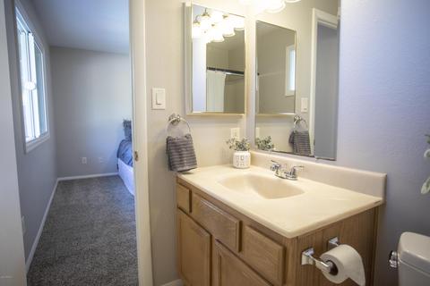 2544 E Manhatton Dr, Tempe, AZ 85282 photo 19