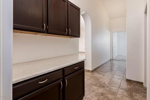 815 W Iris Dr, Gilbert, AZ 85233 photo 16
