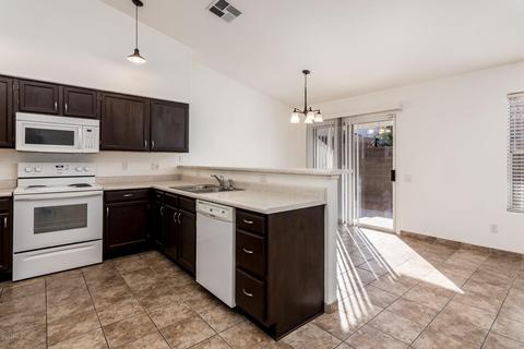 815 W Iris Dr, Gilbert, AZ 85233 photo 10