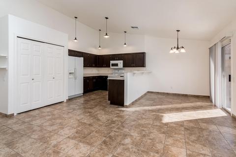 815 W Iris Dr, Gilbert, AZ 85233 photo 7