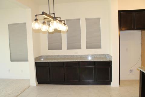 3254 E Tina Dr, Phoenix, AZ 85050 photo 7