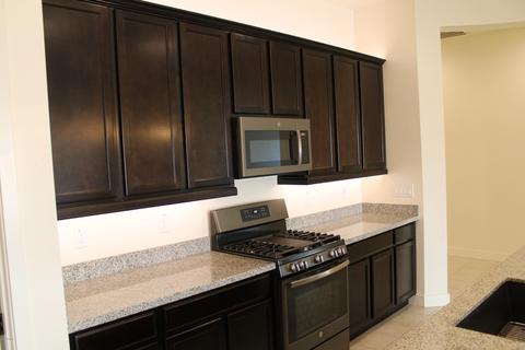 3254 E Tina Dr, Phoenix, AZ 85050 photo 8