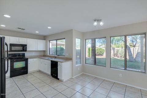1682 E Aspen Way, Gilbert, AZ 85234 photo 9