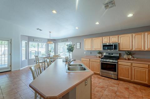 9964 E Keats Ave, Mesa, AZ 85209 photo 12