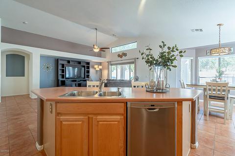 9964 E Keats Ave, Mesa, AZ 85209 photo 11