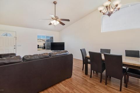 2297 E Stottler Dr, Gilbert, AZ 85296 photo 2