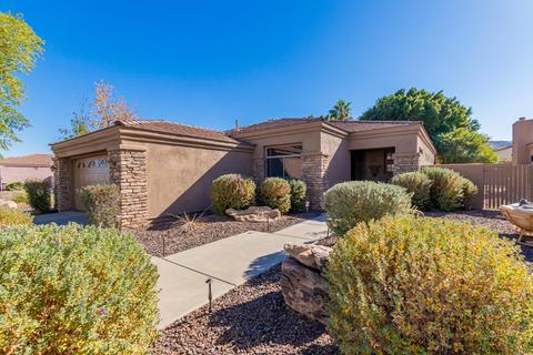 2037 E Beautiful Ln, Phoenix, AZ 85042 photo 1