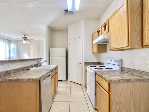 1115 E Grove St, Phoenix, AZ 85040 photo 5