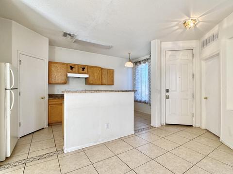 1115 E Grove St, Phoenix, AZ 85040 photo 4