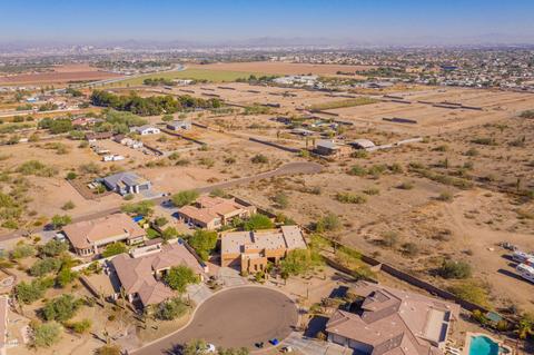 1804 W Summerside Rd, Phoenix, AZ 85041 photo 48
