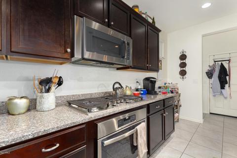 3829 E Stiles Ln, Gilbert, AZ 85295 photo 11