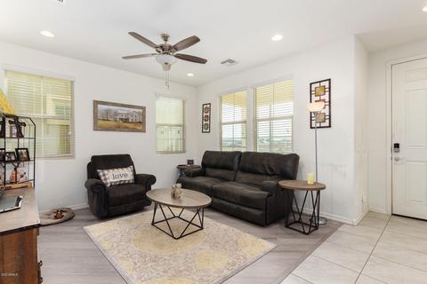 3829 E Stiles Ln, Gilbert, AZ 85295 photo 4