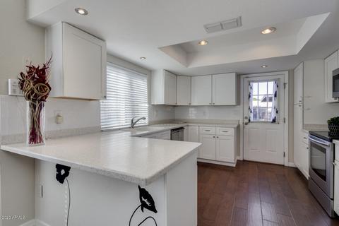 901 E Shobe Dr, Tempe, AZ 85283 photo 6
