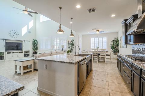10117 E Satellite Dr, Mesa, AZ 85212 photo 16
