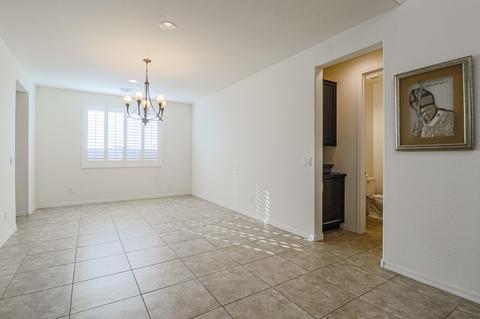 10117 E Satellite Dr, Mesa, AZ 85212 photo 6
