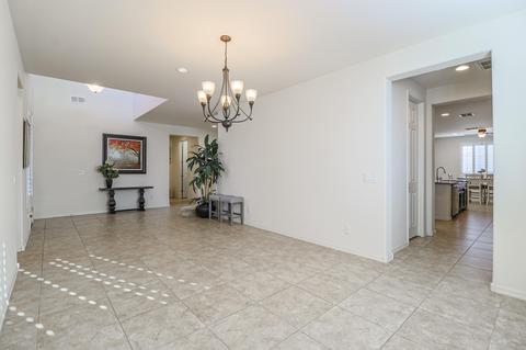 10117 E Satellite Dr, Mesa, AZ 85212 photo 8