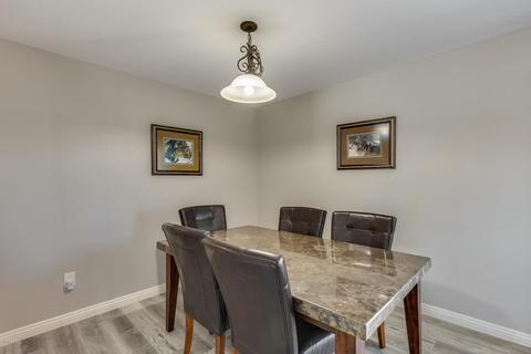 2914 E Cactus Rd, Phoenix, AZ 85032 photo 14