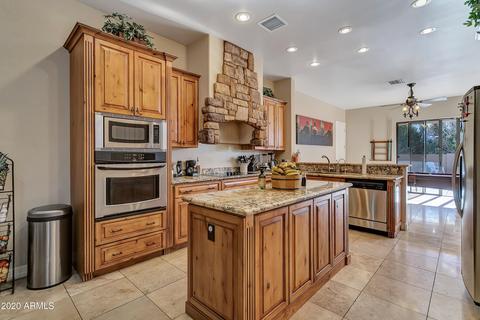 2125 E Kerry Ln, Phoenix, AZ 85024 photo 8