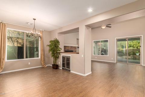 3634 E Cat Balue Dr, Phoenix, AZ 85050 photo 5