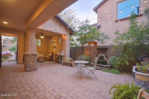 3634 E Cat Balue Dr, Phoenix, AZ 85050 photo 2