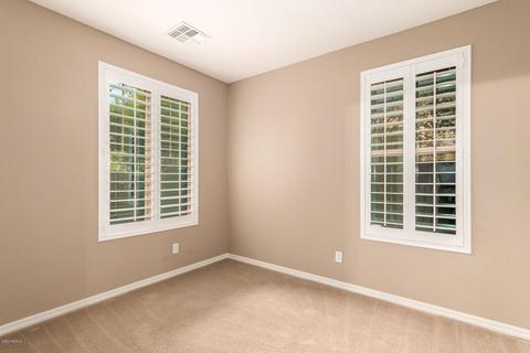 3634 E Cat Balue Dr, Phoenix, AZ 85050 photo 9