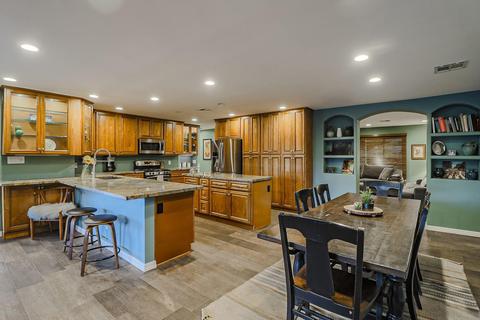 1512 E La Jolla Dr, Tempe, AZ 85282 photo 1