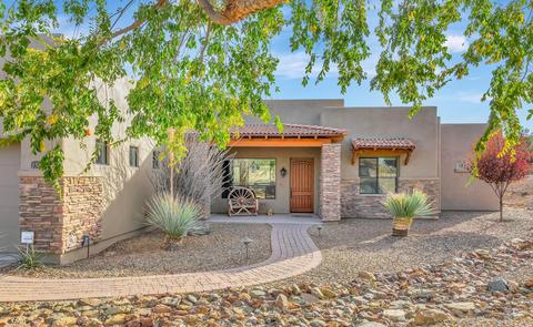 15825 E Broken Bit Rd, Mayer, AZ 86333 photo 1