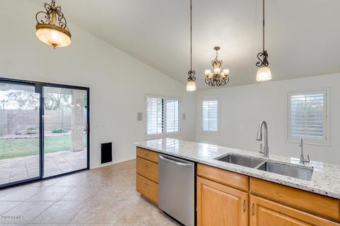 2011 E Daley Ln, Phoenix, AZ 85024 photo 20