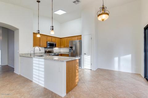 2011 E Daley Ln, Phoenix, AZ 85024 photo 15