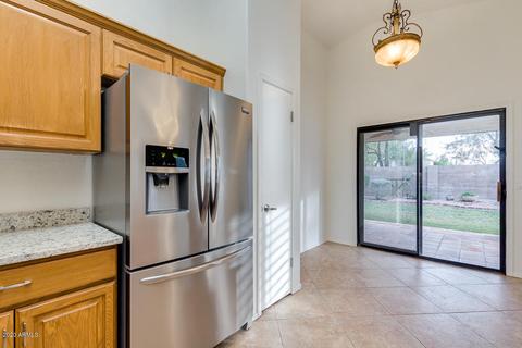 2011 E Daley Ln, Phoenix, AZ 85024 photo 21