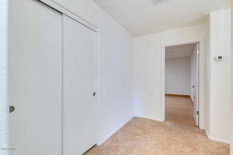 2011 E Daley Ln, Phoenix, AZ 85024 photo 23