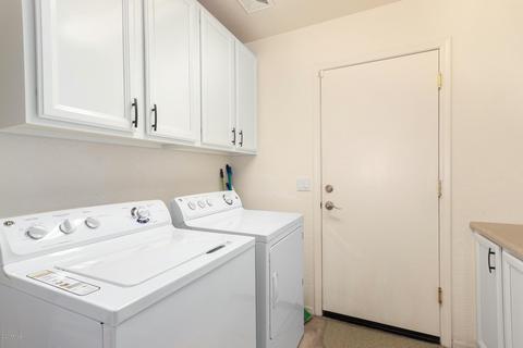 929 N Thunderbird Ave, Gilbert, AZ 85234 photo 29