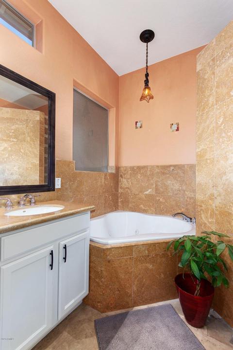929 N Thunderbird Ave, Gilbert, AZ 85234 photo 23