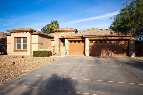 929 N Thunderbird Ave, Gilbert, AZ 85234 photo 3