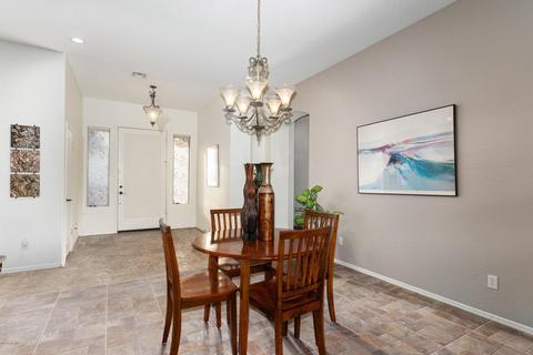 929 N Thunderbird Ave, Gilbert, AZ 85234 photo 6