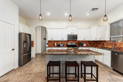 929 N Thunderbird Ave, Gilbert, AZ 85234 photo 13