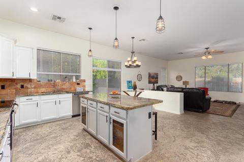 929 N Thunderbird Ave, Gilbert, AZ 85234 photo 15