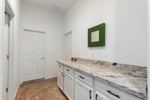 929 N Thunderbird Ave, Gilbert, AZ 85234 photo 24